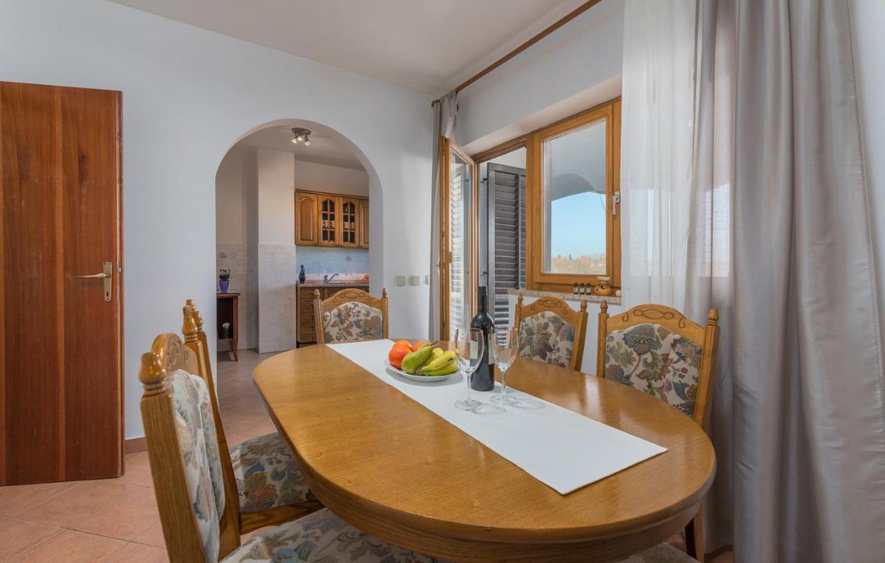 Apartmani Katalin Musalez Chambre photo